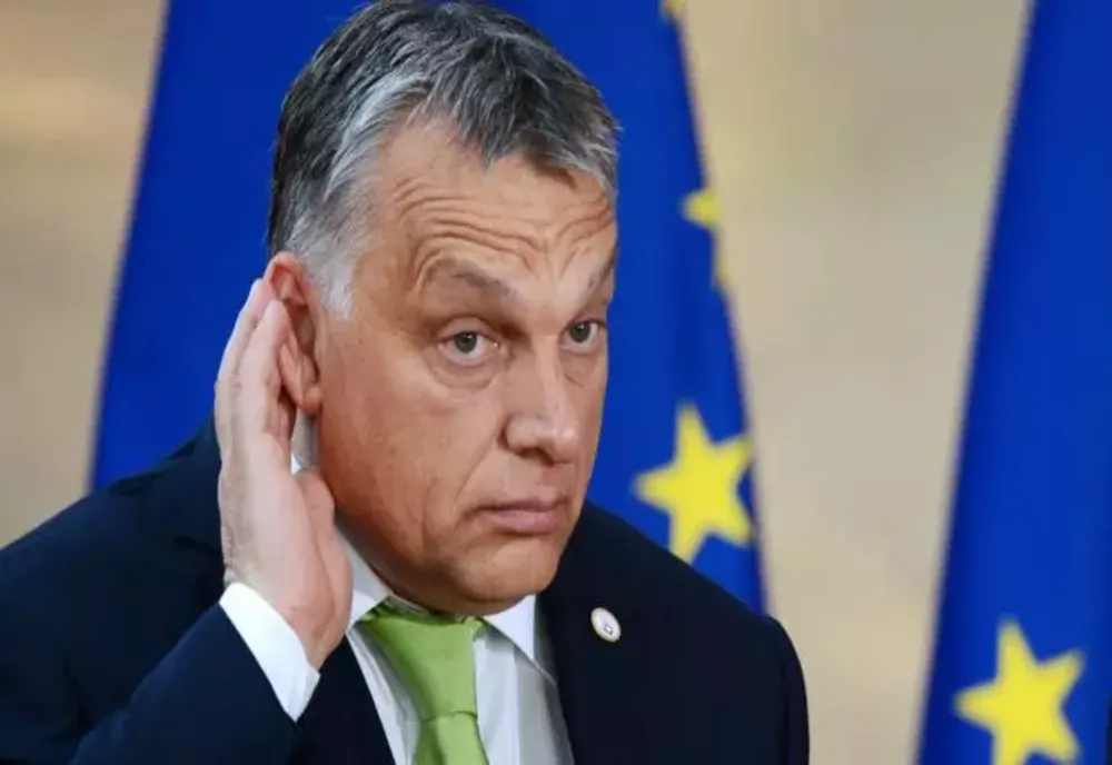 Liderul AUR, George Simion: ”Viktor Orban se plimbă ca vodă prin lobodă în Transilvania. România a ajuns sat fără câini”