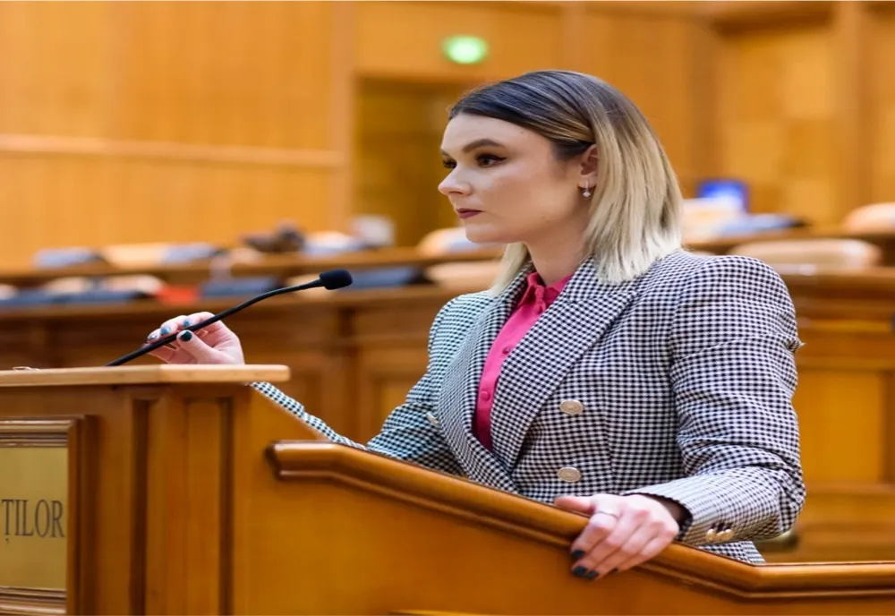 O deputată a fost hărțuită și amenințată de un coleg de la AUR: "Am fost sunată și la 3 dimineața"