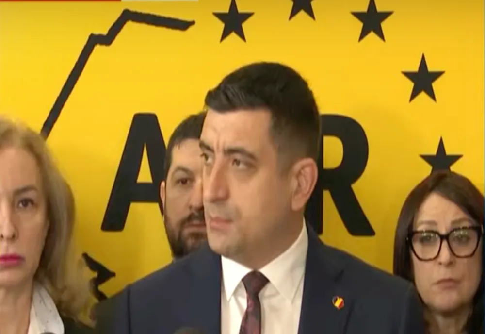 GEORGE SIMION CĂTRE MINISTRUL DE INTERNE: DOMNULE PREDOIU, OPRIŢI POLIŢIA POLITICĂ ŞI SPUNEŢI ADEVĂRUL DESPRE REŢELELE DE LA GRANIŢA SUA-MEXIC!
