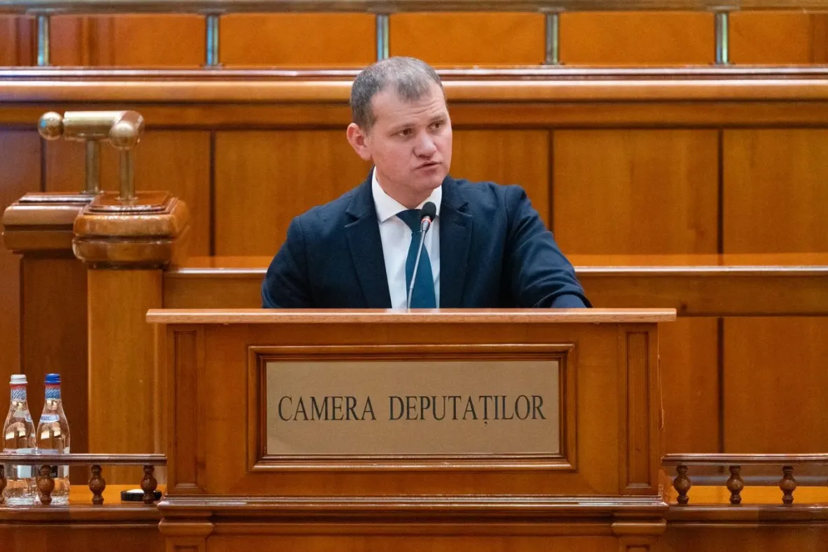 Valeriu Munteanu (deputat AUR): „Diana Buzoianu a speriat turiștii cu ‘fecale în Marea Neagră’. S-a demostrat că a fost o minciună”