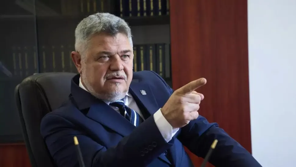 STATUL CARE ÎȘI ÎNCHIDE JUSTIȚIA! Cum alungă Guvernul tinerii magistrați și condamnă provinciile la subdezvoltare - Ninel Peia (PACE)
