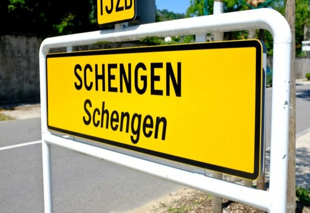 Austria va bloca extinderea Schengen până când va observa "un declin susținut" al migrației