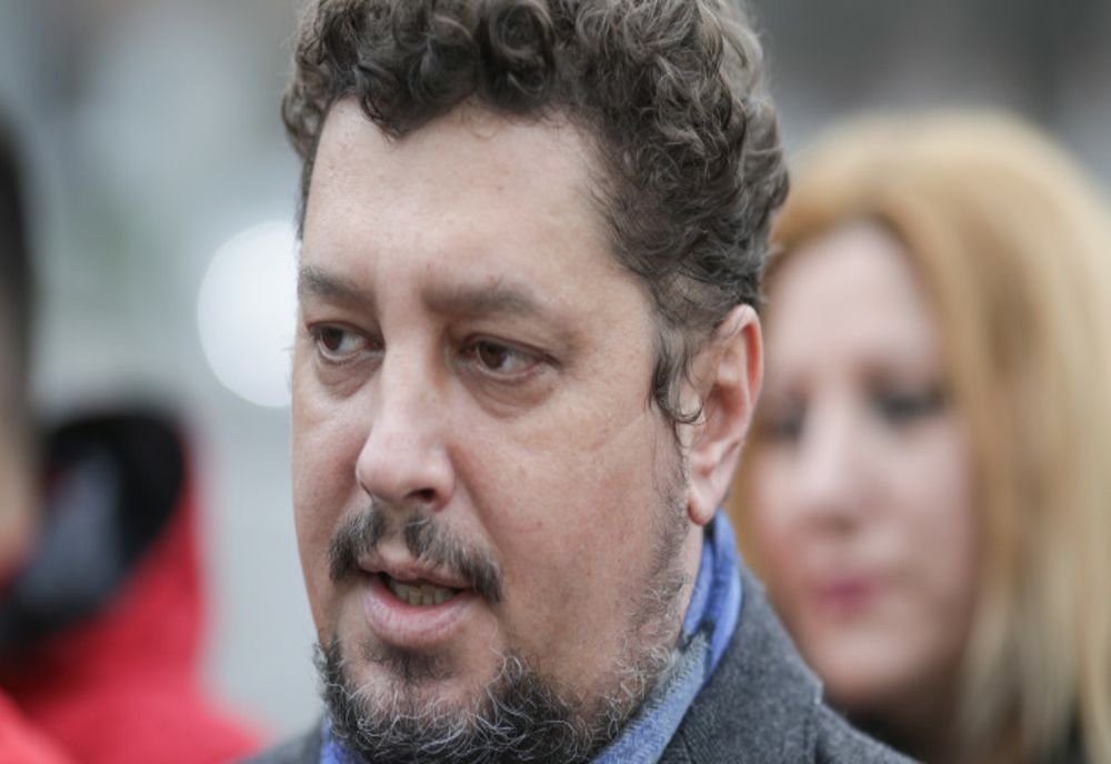 TENSIUNI LA CONDUCEREA AUR. TÂRZIU VINE CU CRITICI: SUNTEM PE MARGINEA PRĂPASTIEI ȘI AȘTEPTĂM SALVAREA DE LA UN CUPLET BINECUVÂNTAT DE DL CĂLIN GEORGESCU