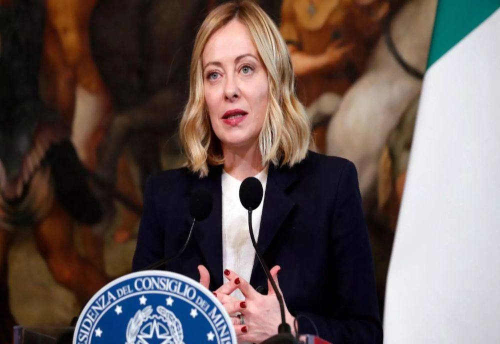 Giorgia Meloni insistă: centrele de deportare a migranților construite în Albania vor deveni operaționale