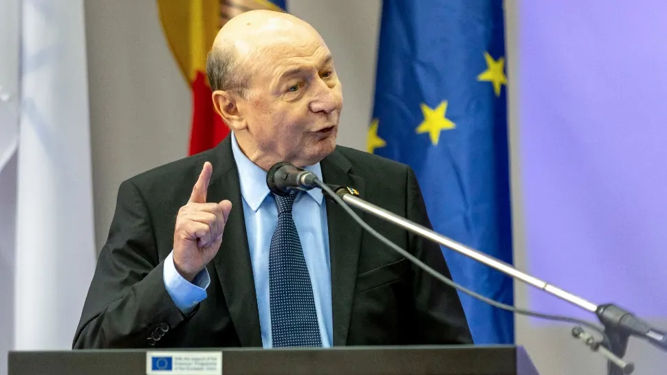 Băsescu cere negocieri cu Ucraina privind o eventuală criză a carburanților: „Să nu se mai joace cu dronele când e vorba de interes românesc”