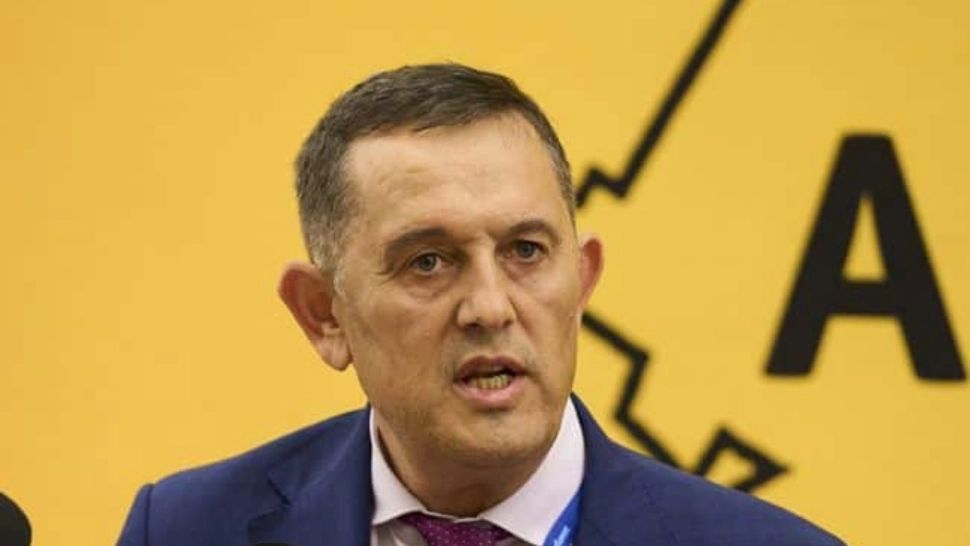 Scenariul bombă al anticipatelor dacă pică desemnările. Piperea: „Fritz și Bolojan urmăresc suspendarea președintelui!”