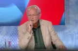 Dan Puric: ”Cei de la vârf au confiscat puterea și o vând pe tarabă”