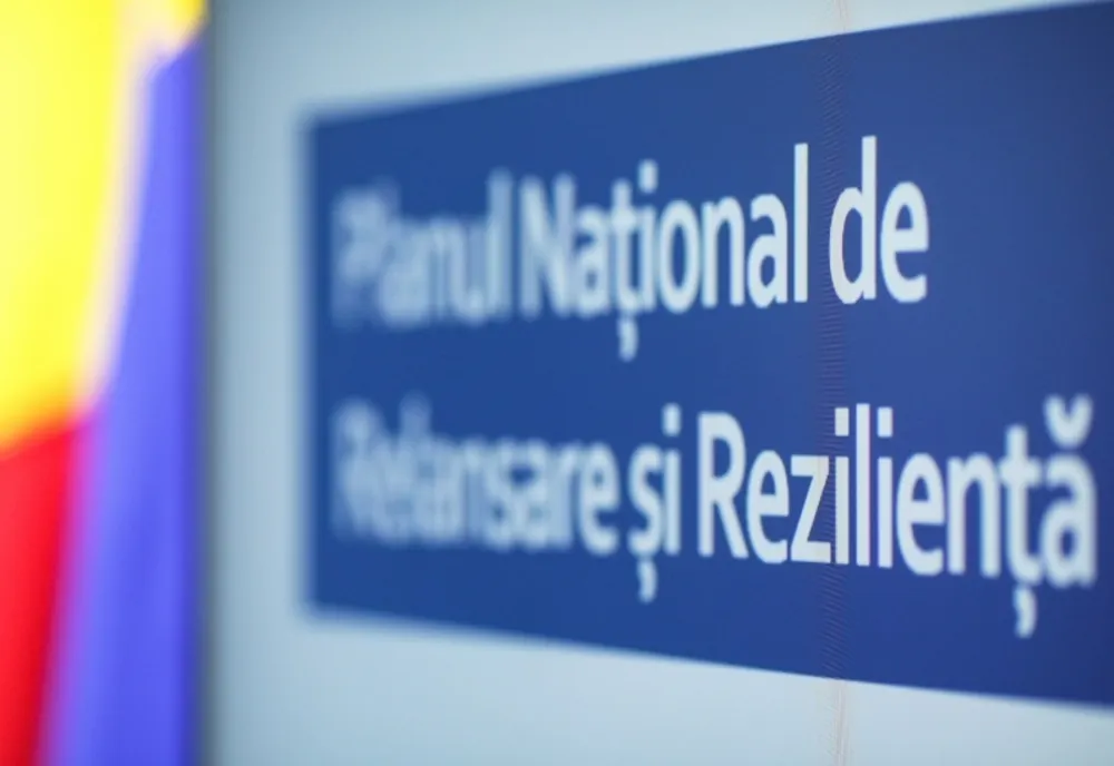 COMISIA EUROPEANĂ A TĂIAT FONDURILE PNRR PENTRU ROMÂNIA DIN CAUZA PENSIILOR SPECIALE: CE SUMĂ PIERDE ȚARA NOASTRĂ