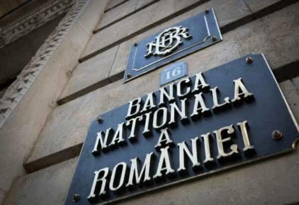 OFICIAL BNR: ROMÂNIA INTRĂ ÎNTR-O PERIOADĂ GREA DE CEL PUȚIN 18 LUNI. „CUȚITUL A AJUNS LA OS”