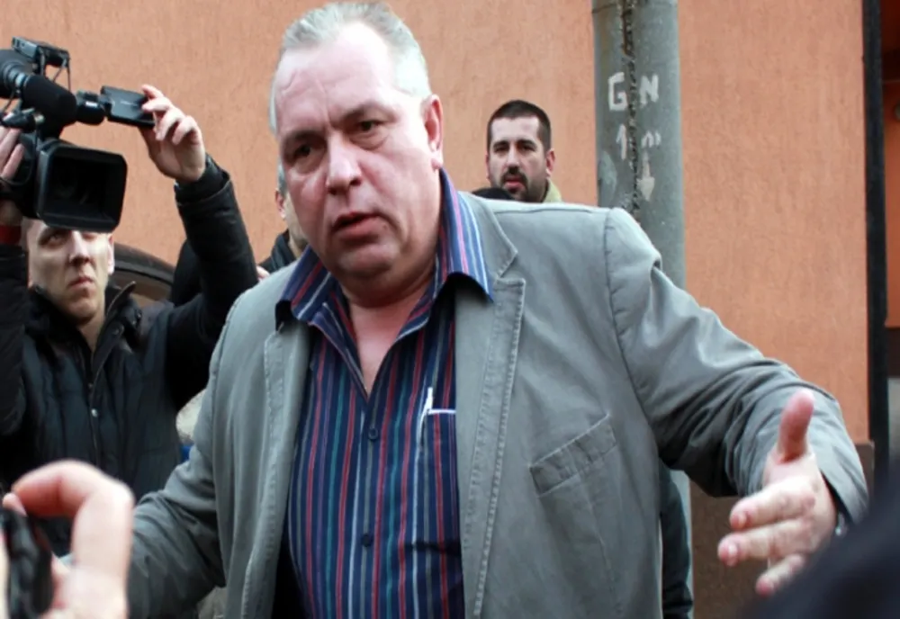 FOSTUL BARONUL ROȘU NICUȘOR CONSTANTINESCU SCAPĂ DEFINITIV DE UN DOSAR DE CORUPȚIE CU GREUTATE, DAR TREBUIE SĂ PLĂTEASCĂ UN PREJUDICIU COLOSAL