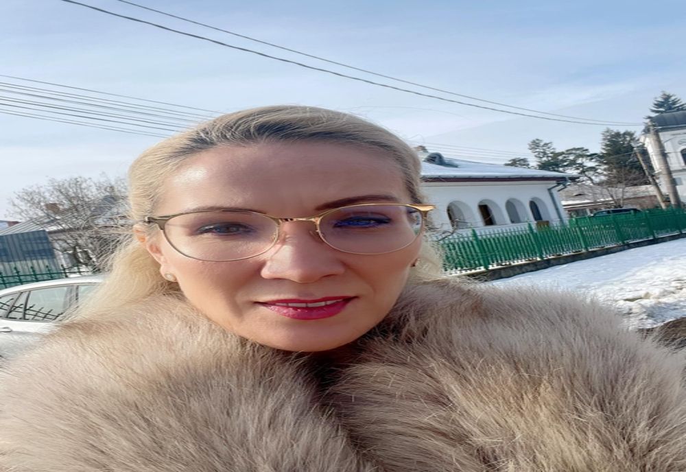 Ramona Ioana Bruynseels, AUR: ”Românii au ieșit în stradă pentru justiție, împotriva vaccinării obligatorii, acum se iese în stradă de FOAME”