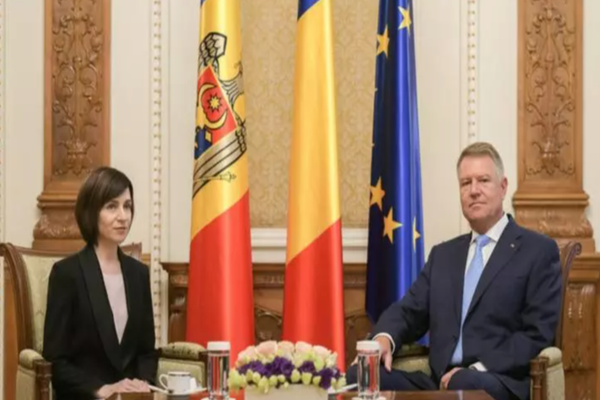Președintele Iohannis: "Felicitări cetățenilor R. Moldova pentru spiritul civic și opțiunea clară pentru reforme, stat de drept și integrare europeană!”