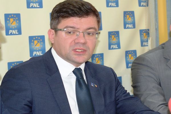 Președintele CJ Iași, Costel Alexe, trimis în judecată de DNA într-un nou dosar. Ce acuzații i se aduc 