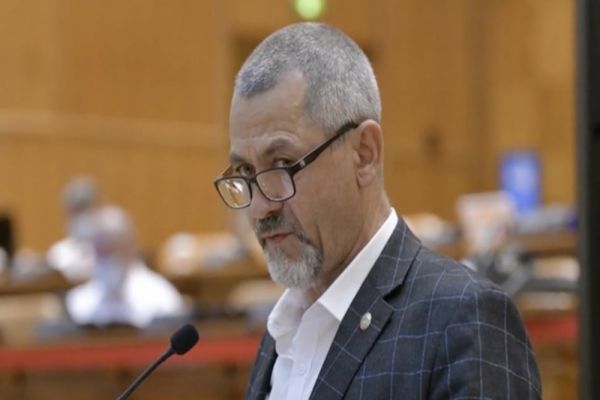 Deputatul Focșa, acuzat că și-ar fi agresat soția, discurs anti-Ucraina și anti-Zelenski. Ce a spus despre generalul Antonescu