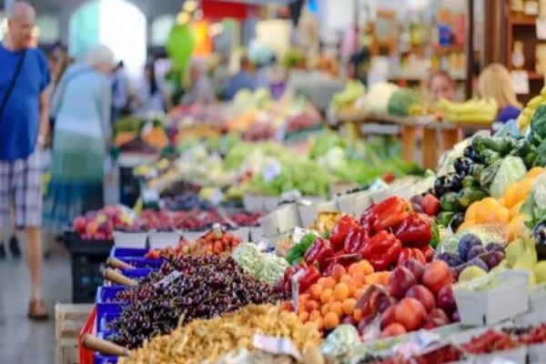 MARIUS LULEA, PRIM-VICEPREȘEDINTE AUR: GUVERNUL PSD-PNL INTERZICE CA ȚĂRANUL SĂ MAI VÂNDĂ PĂTRUNJEL, DULCEȚURI SAU MURĂTURI