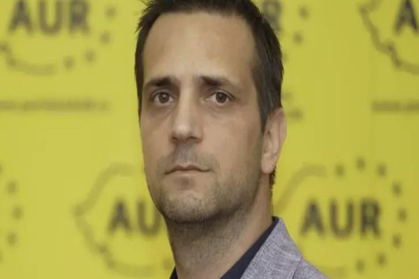 Consilierul șpăgar de la AUR a fost pus de procurori sub control judiciar