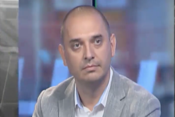 Scandal în cadrul ADU: Un lider al PMP cere oamenilor să NU voteze cu Radu Mihaiu