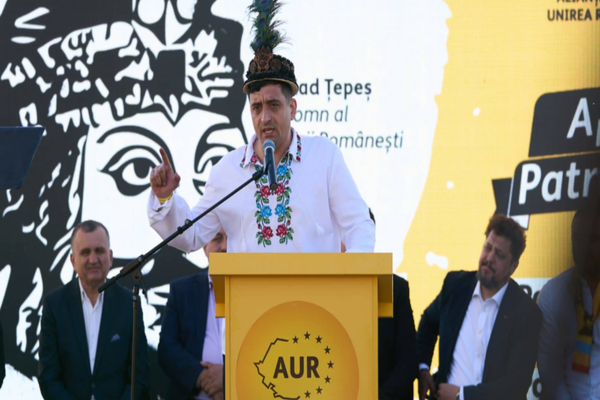 Discursul președintelui AUR, George Simion, în cadrul Caravanei Patrioți în Europa, organizată la Cetatea Ardud