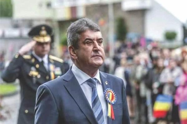 GABRIEL OPREA, MESAJ PENTRU MARCEL CIOLACU: „ASIGURAREA ORDINII PUBLICE ȘI A SECURITĂȚII NAȚIONALE COSTĂ. GUVERNUL ROMÂNIEI SĂ REZOLVE URGENT SITUAȚIA POLIȚIȘTILOR”