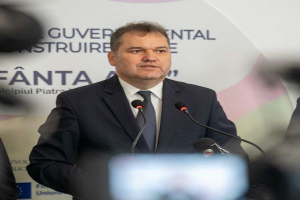 CSEKE ATTILA, DESPRE PACHETUL AL DOILEA DE MĂSURI FISCALE:”SE CONTUREAZĂ IDEEA REDUCERII NUMĂRULUI DE POSTURI CU 20% DIN ADMINISTRAŢIA PUBLICĂ LOCALĂ”
