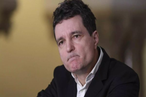 IMAGINEA DE OM ONEST A LUI NICUȘOR DAN, ZGUDUITĂ DE CONTROVERSE: PRIMARUL GENERAL, LEGĂTURI CU FOSTA SECURITATE ȘI DONATORI ASCUNȘI