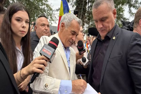 CĂLIN GEORGESCU, LA POLIȚIE, PENTRU SEMNAREA CONTROLULUI JUDICIAR. LIDERUL SUVERANIȘTILOR, ANUNȚ CRUCIAL DESPRE REVENIREA ÎN POLITICĂ - LIVE TEXT ȘI VIDEO