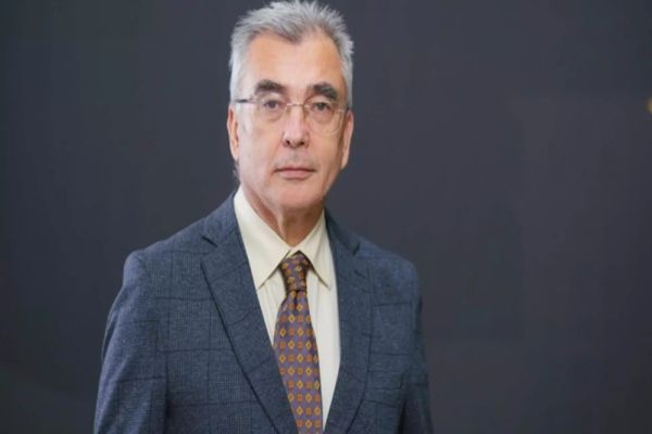 PETRIȘOR PEIU, SENATOR AUR, DESPRE UN NOU PROIECT DE LEGE: „SĂ NU MAI AVEM EXPLOZII PROVOCATE DE SCURGERI DE GAZE”