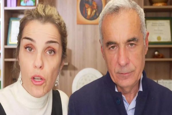 Călin Georgescu, în fața Poliției Buftea: mesajul liderului suveraniștilor la un an după victoria din primul tur al prezidențialelor