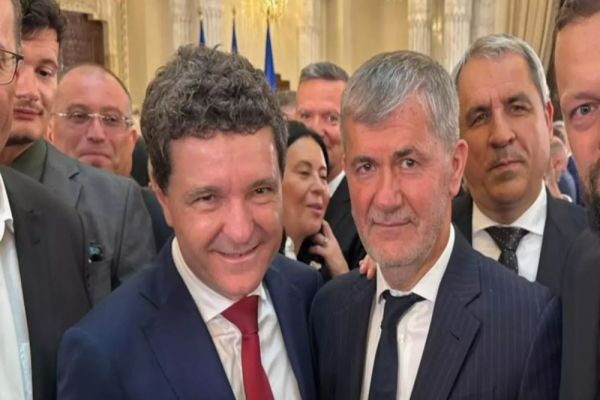 Fiul șefului de la FC Botoșani, numit consilierul onorific al lui Nicușor Dan: „A fost ales pe CV, nu m-am băgat”