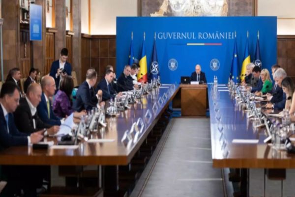 Un nou scandal în Guvernul Bolojan. Ordonanța de relansare economică, blocată de USR