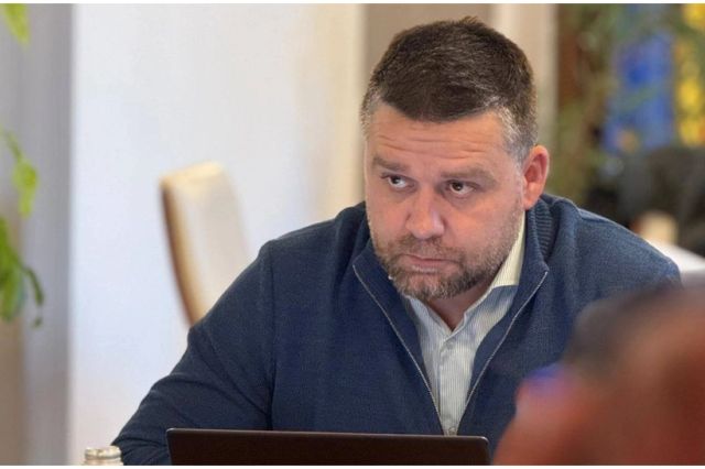 Scandal la Primăria Capitalei: Ciucu îi atacă pe consilierii PSD